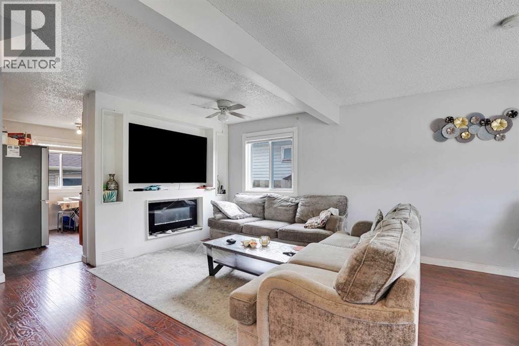 6515 Martingrove Drive NE — photo 7