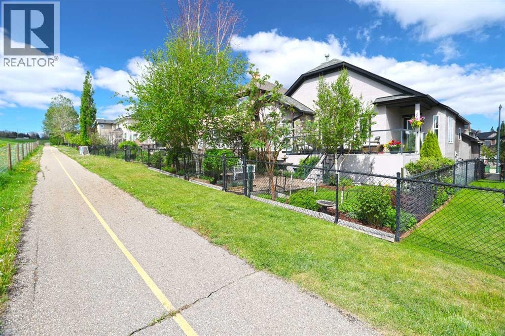 92 Sherwood Rise NW — photo 4