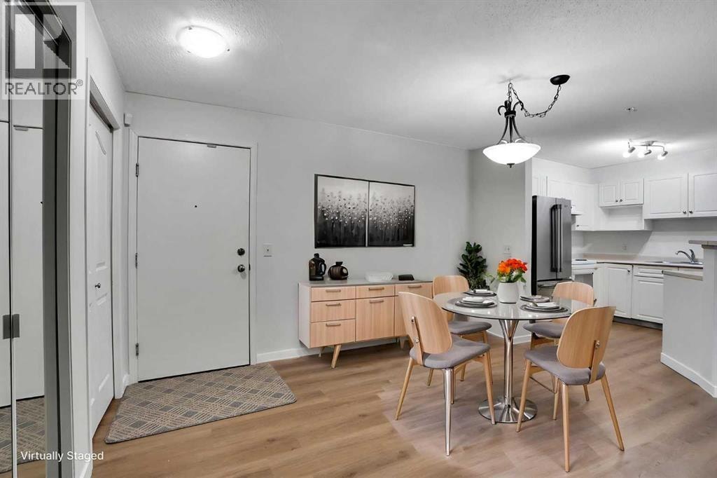 107, 5500 Somervale Court SW — photo 4