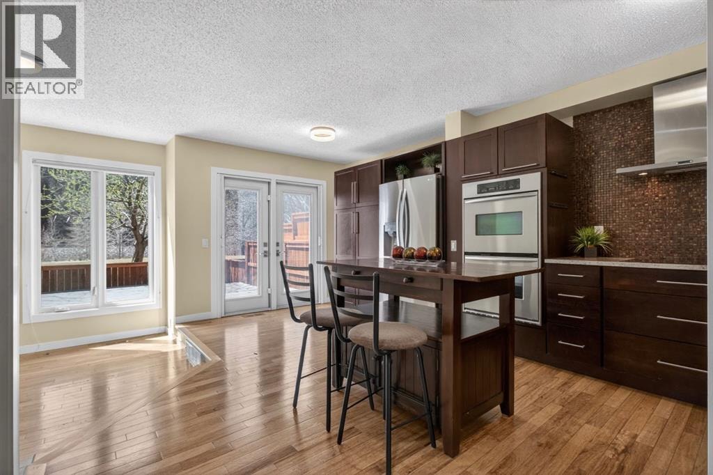 360 Point Mckay Gardens NW — photo 10