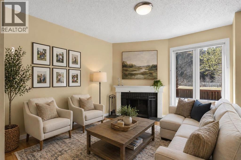 360 Point Mckay Gardens NW — photo 16