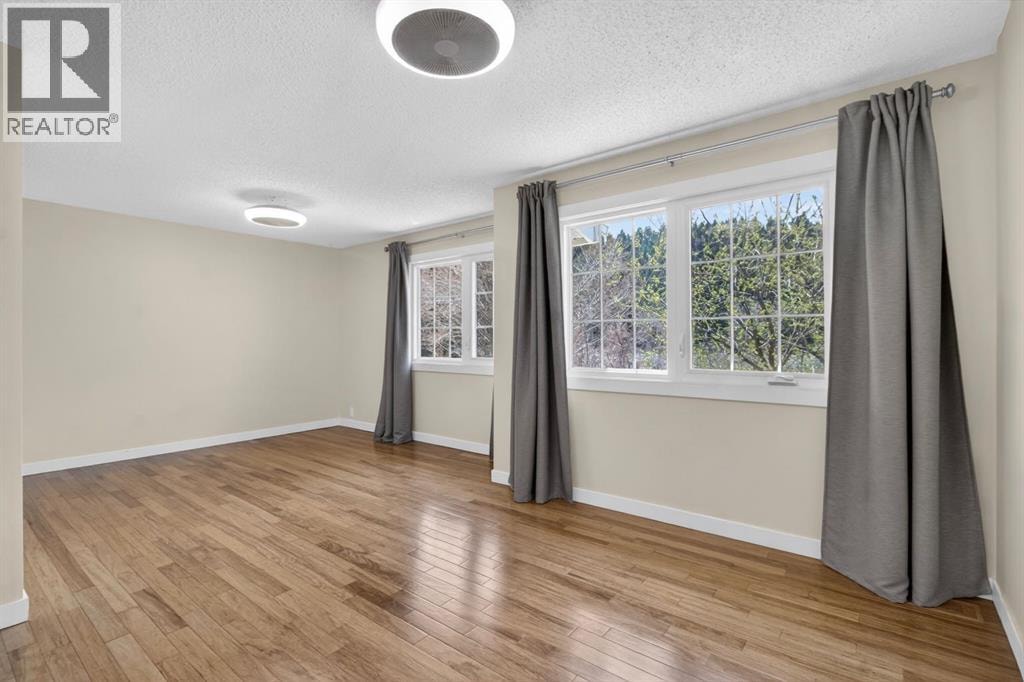 360 Point Mckay Gardens NW — photo 29