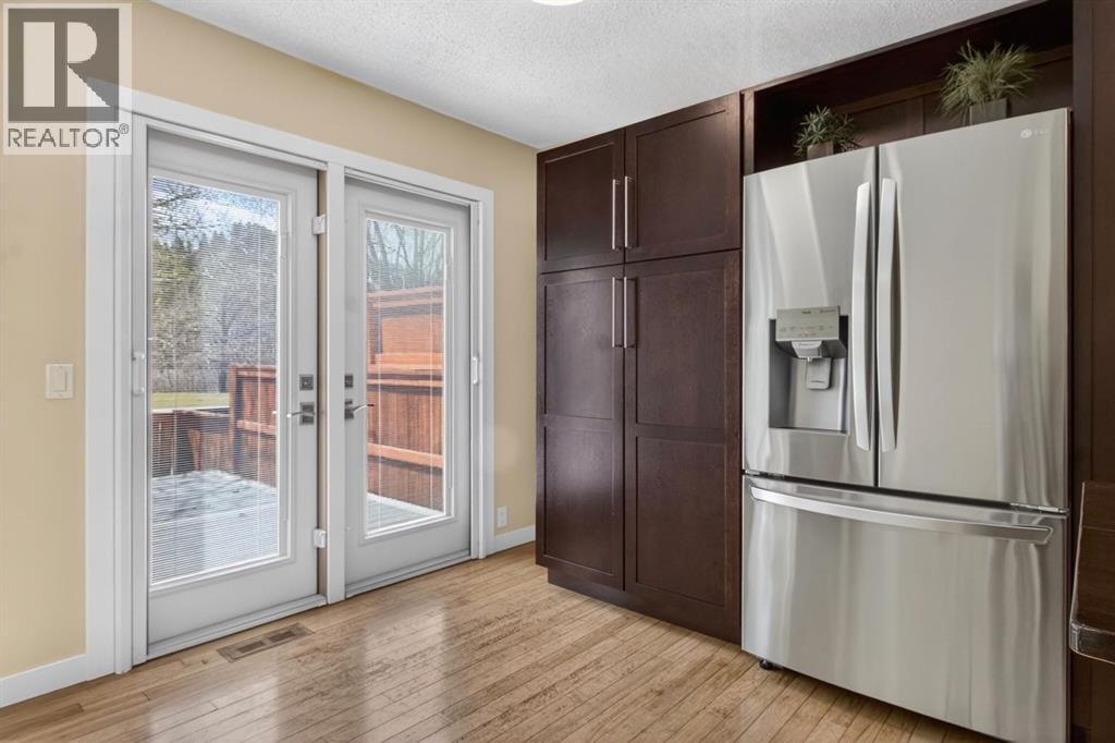 360 Point Mckay Gardens NW — photo 19