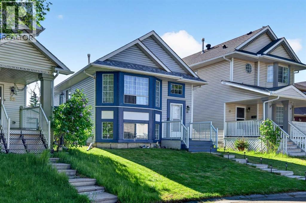 31 Martinridge Grove NE — photo 3