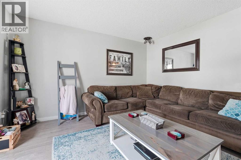 51 Aberdare Way NE — photo 3