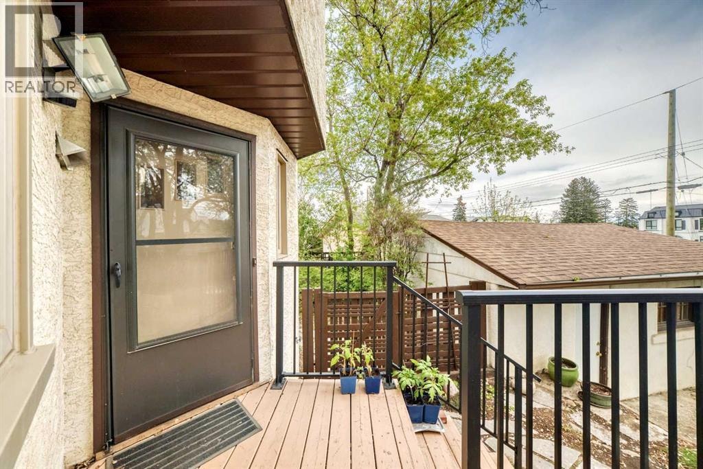 2518 21 Street SW — photo 16