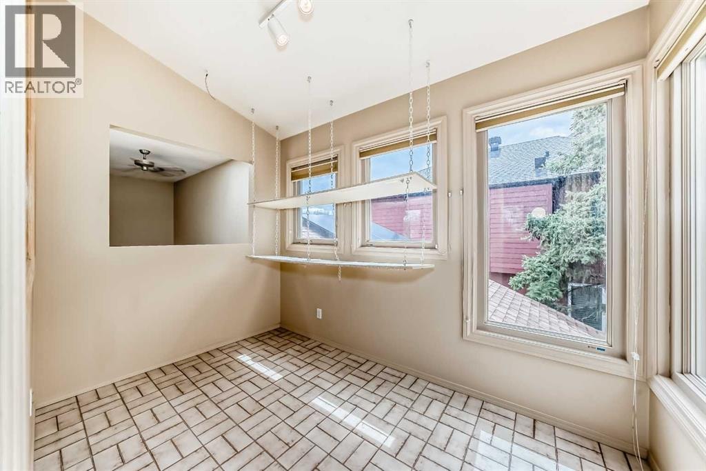 2518 21 Street SW — photo 31