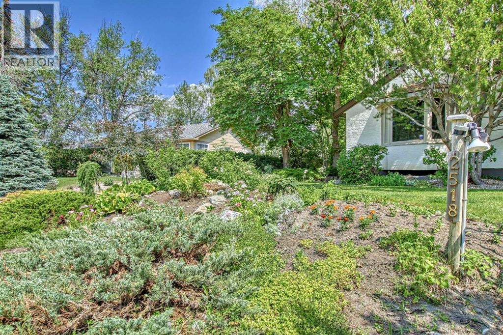 2518 21 Street SW — photo 3