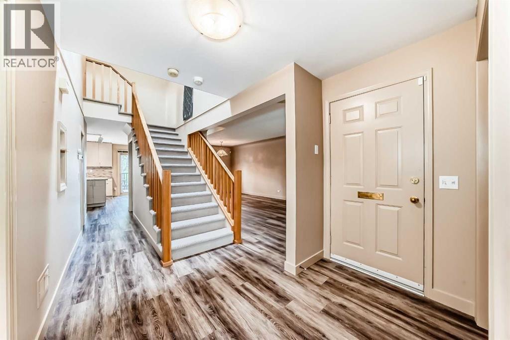 2518 21 Street SW — photo 4