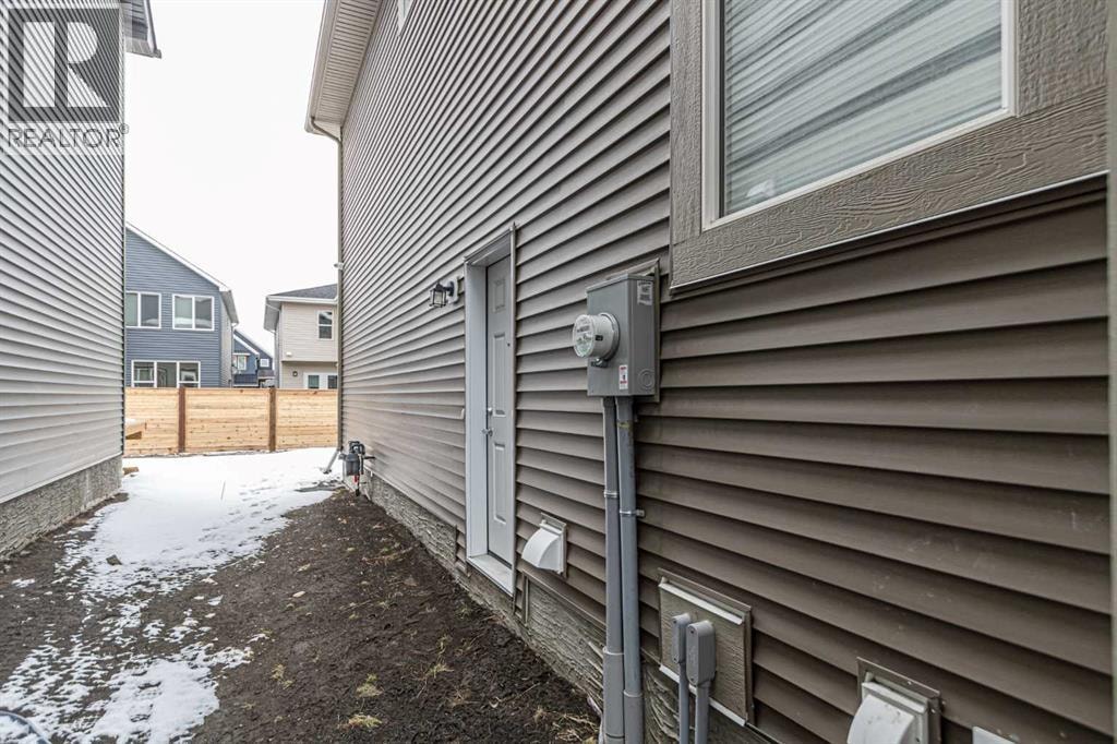 854 Cobblefield Manor SW — photo 2