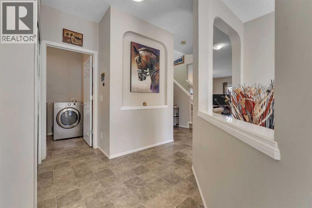 149 Saddlecrest Green NE — photo 11
