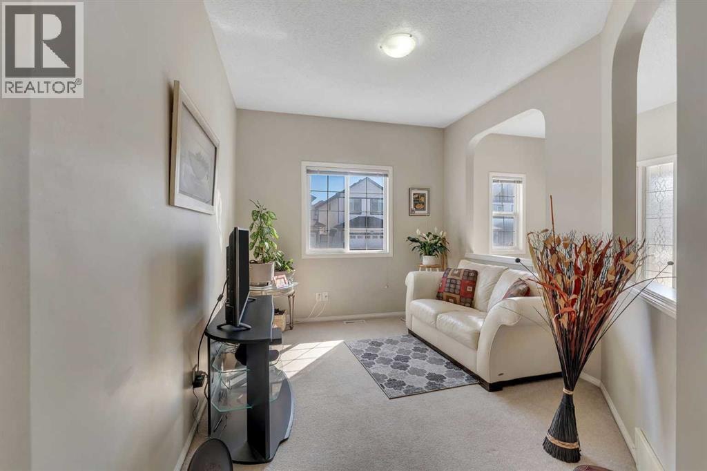 149 Saddlecrest Green NE — photo 13