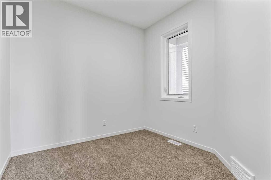 131 Corner Glen Grove NE — photo 18