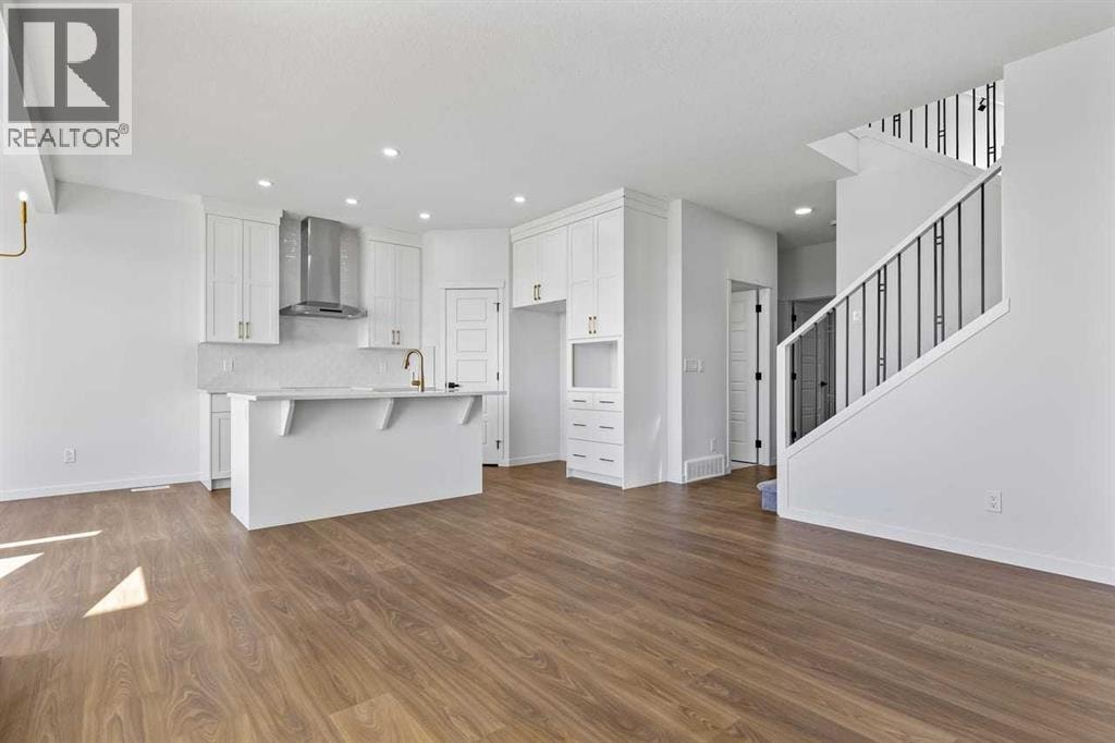 131 Corner Glen Grove NE — photo 16