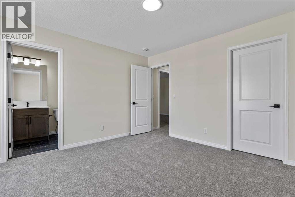 127 Corner Glen Grove NE — photo 32
