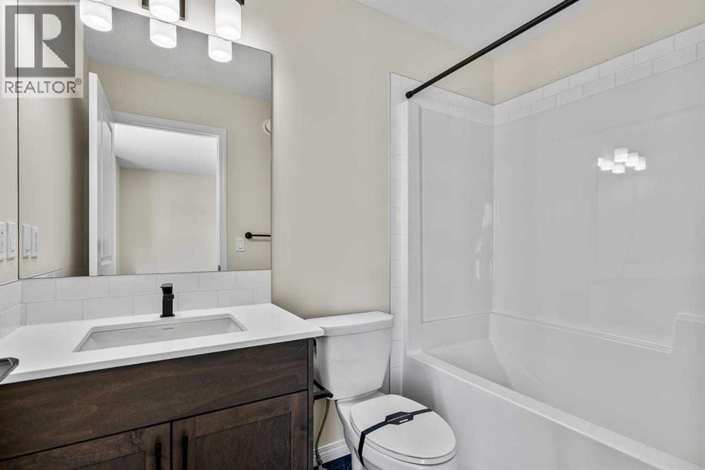 127 Corner Glen Grove NE — photo 33