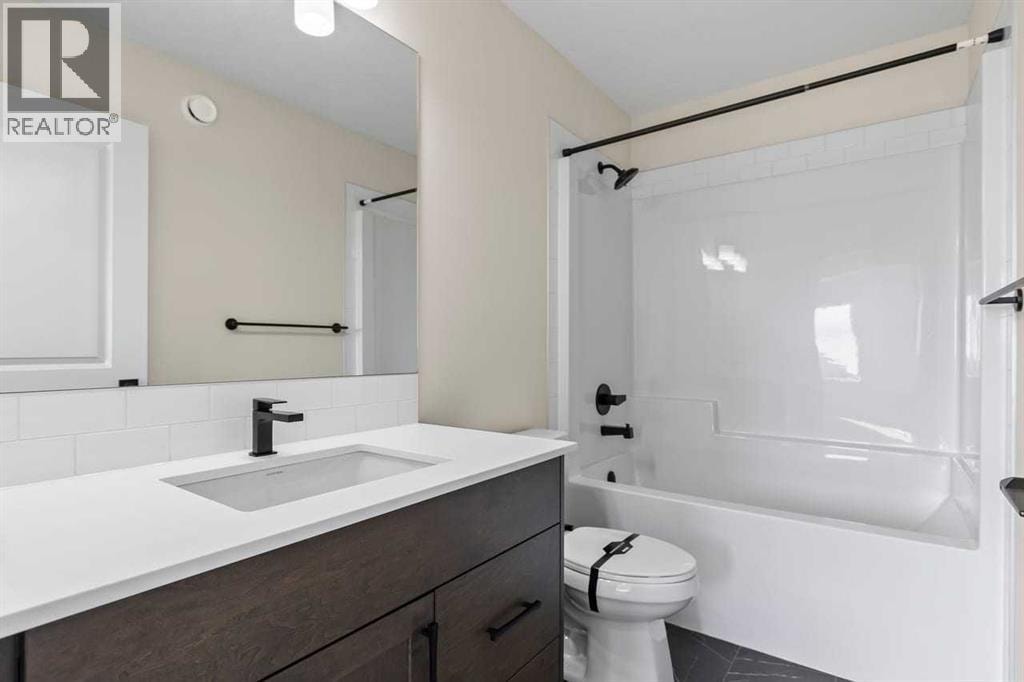 127 Corner Glen Grove NE — photo 38