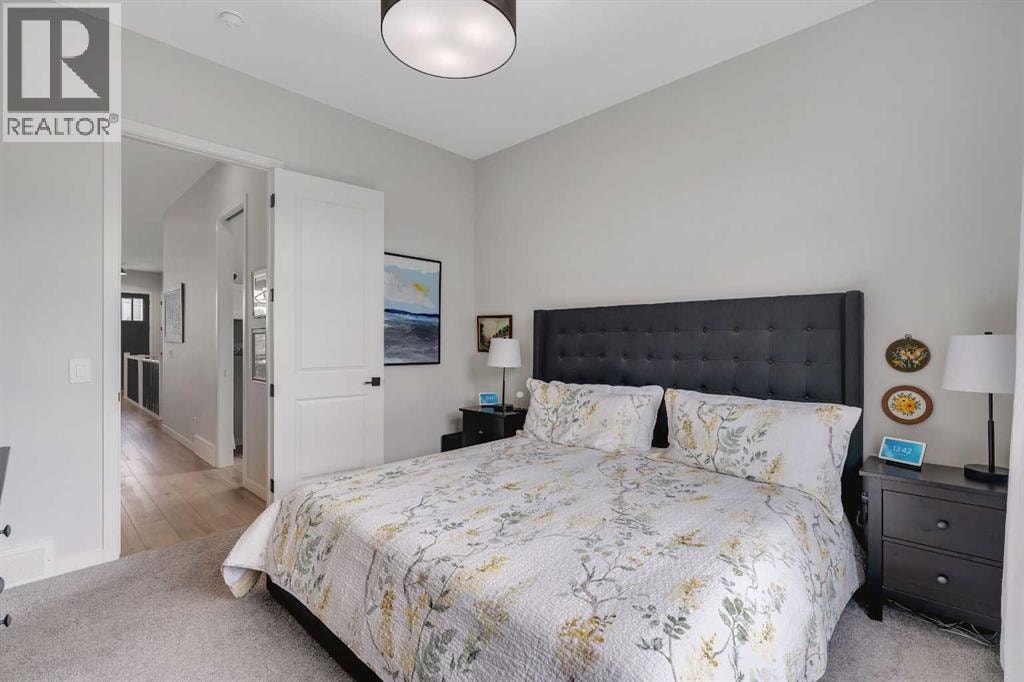 541 Marine Drive SE — photo 23