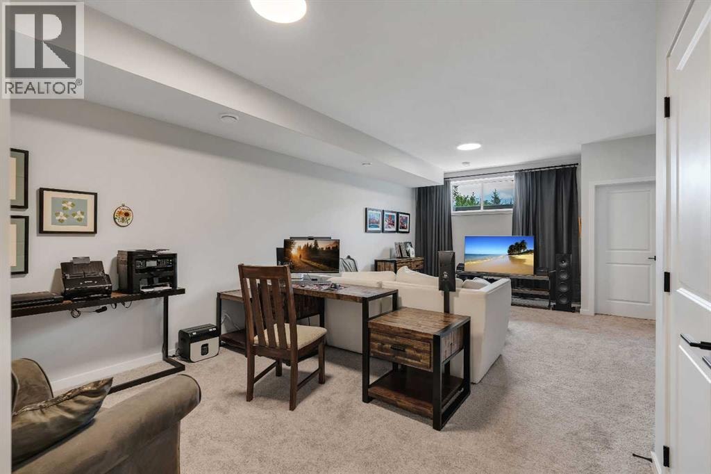 541 Marine Drive SE — photo 32