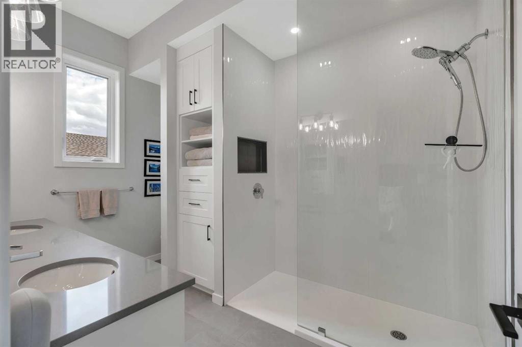 541 Marine Drive SE — photo 24