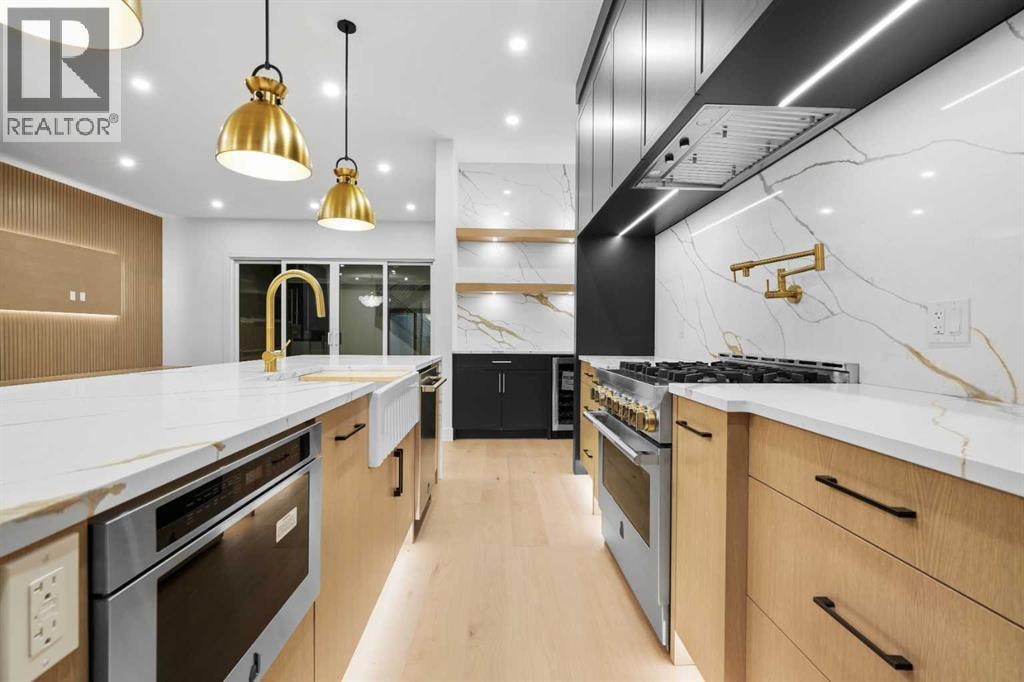 630 27 Avenue NE — photo 18