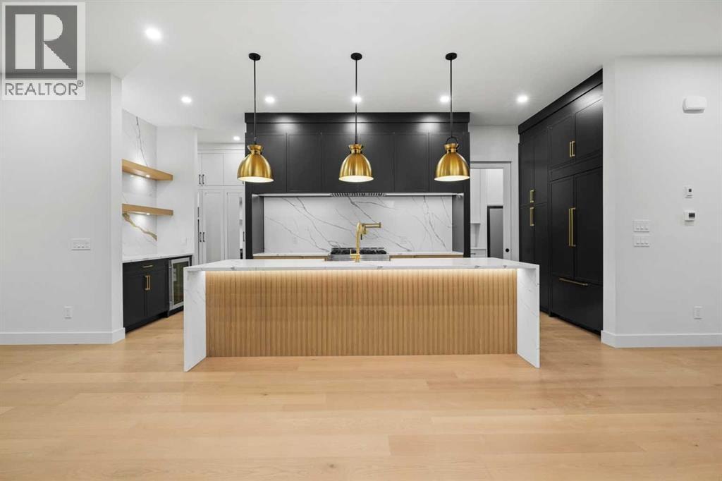 630 27 Avenue NE — photo 10