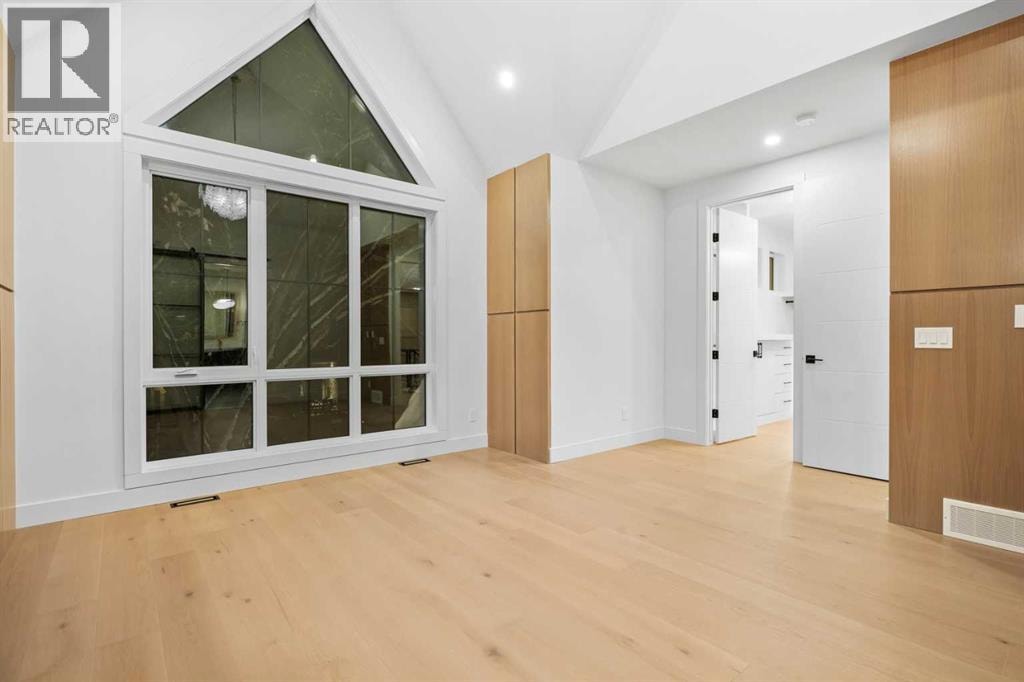 630 27 Avenue NE — photo 26