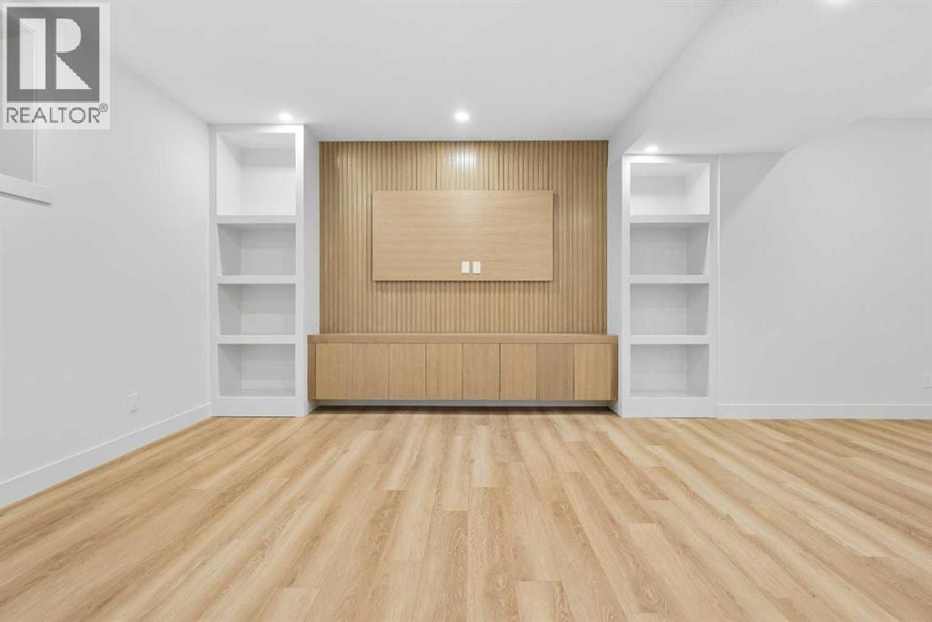 630 27 Avenue NE — photo 30