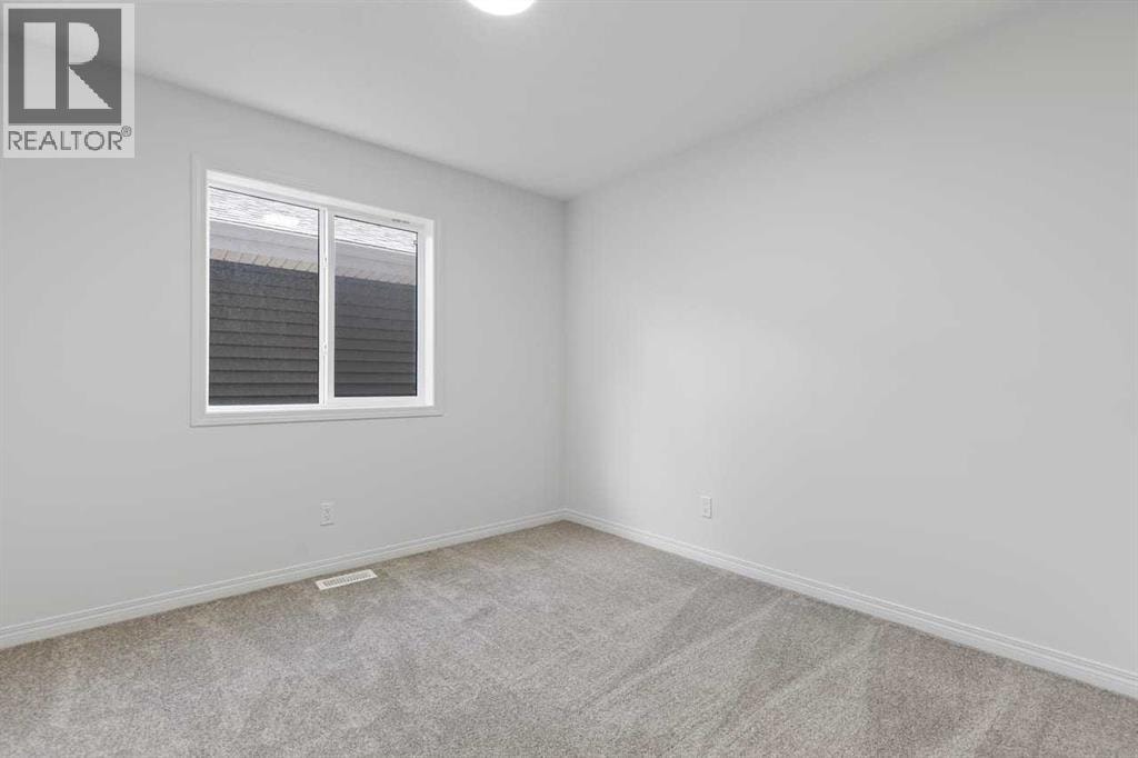 138 Corner Glen Square NE — photo 35