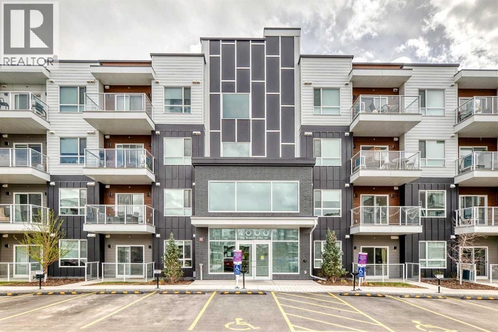 4315, 550 Belmont Street SW — photo 1