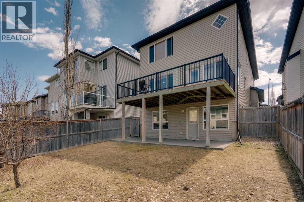 133 Everwoods Close SW — photo 2