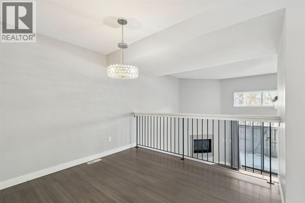 22 Glamis Gardens SW — photo 10