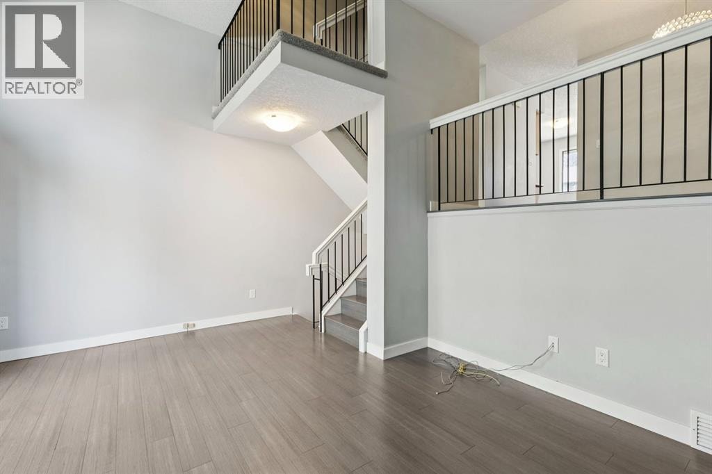 22 Glamis Gardens SW — photo 8