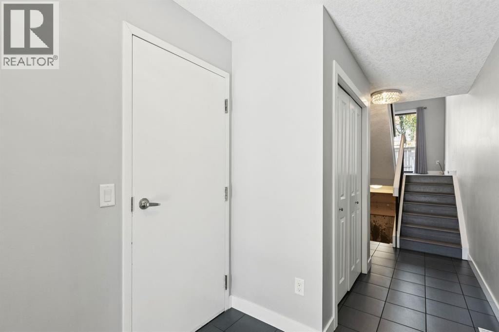 22 Glamis Gardens SW — photo 28