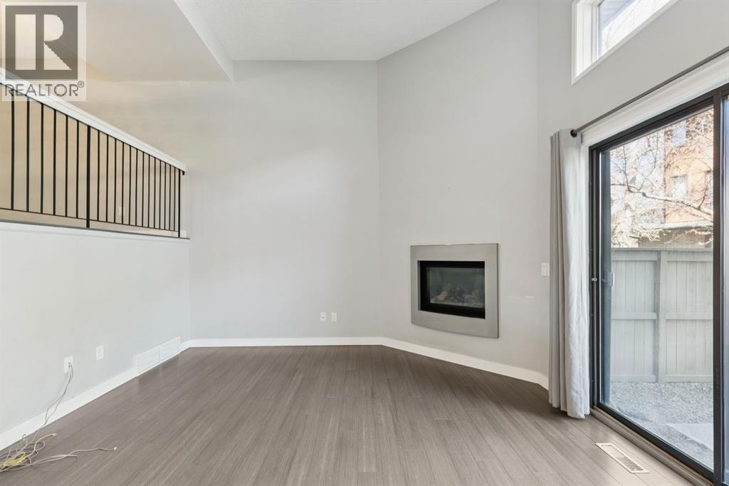 22 Glamis Gardens SW — photo 5
