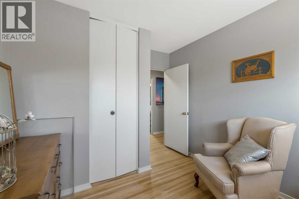 126 Springwood Drive SW — photo 12