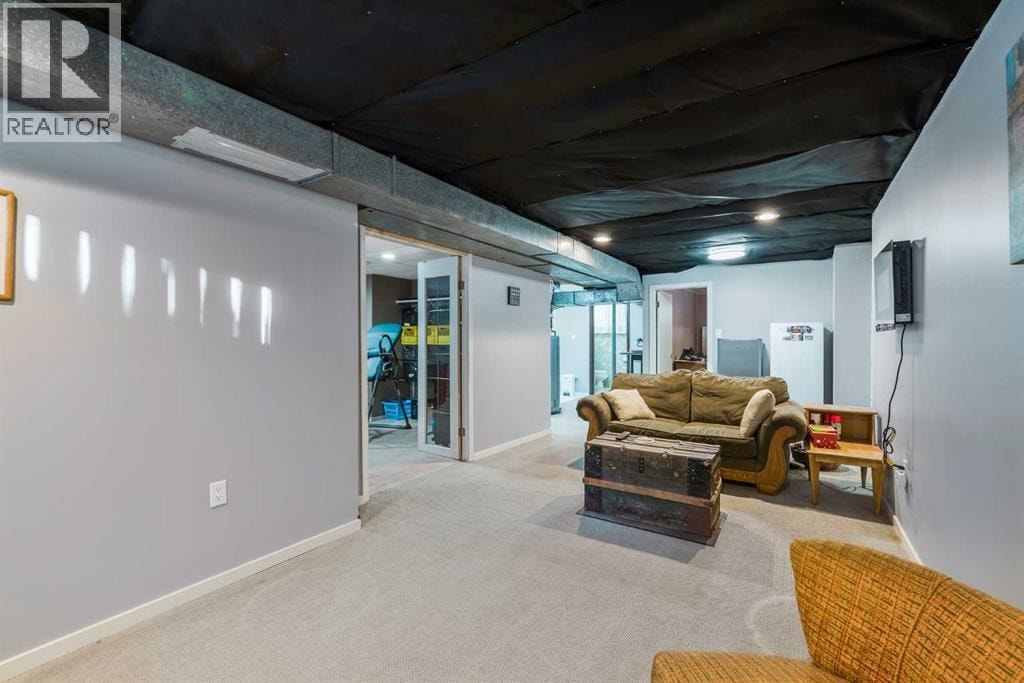 126 Springwood Drive SW — photo 17