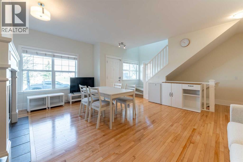 1024 Wentworth Rise SW — photo 6