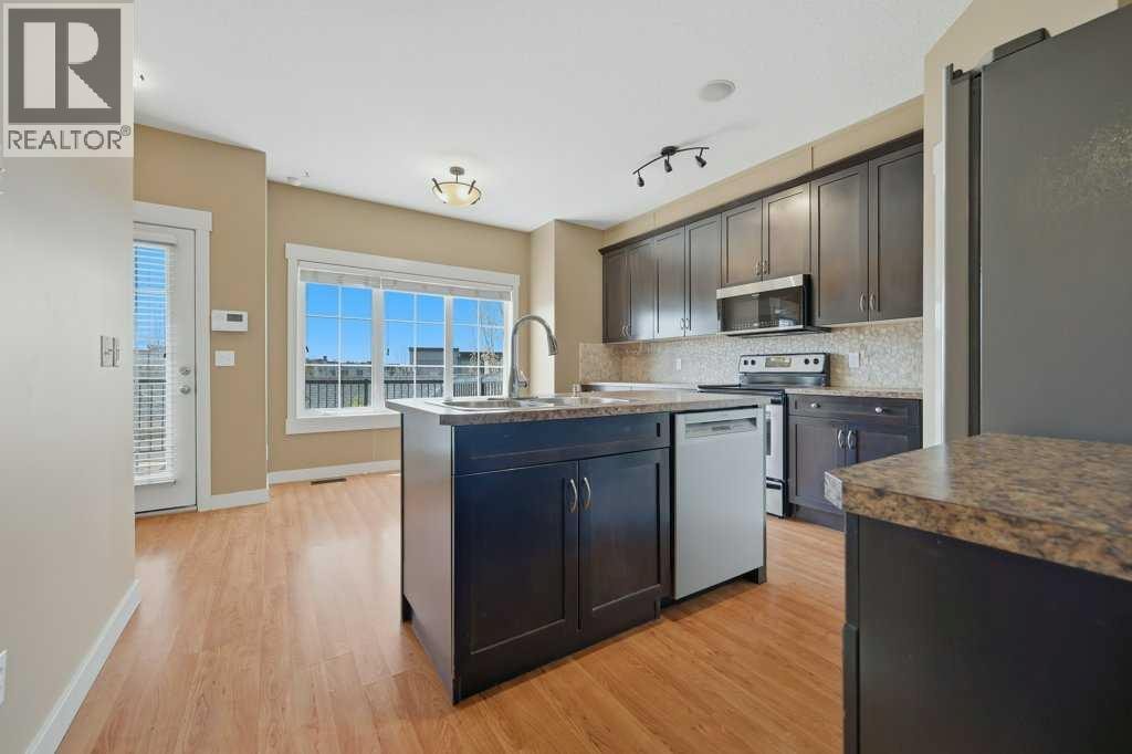 320 Rainbow Falls Drive — photo 9
