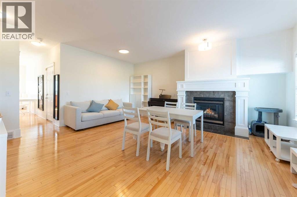 1024 Wentworth Rise SW — photo 4