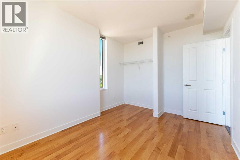 1307, 3830 Brentwood Road NW — photo 12