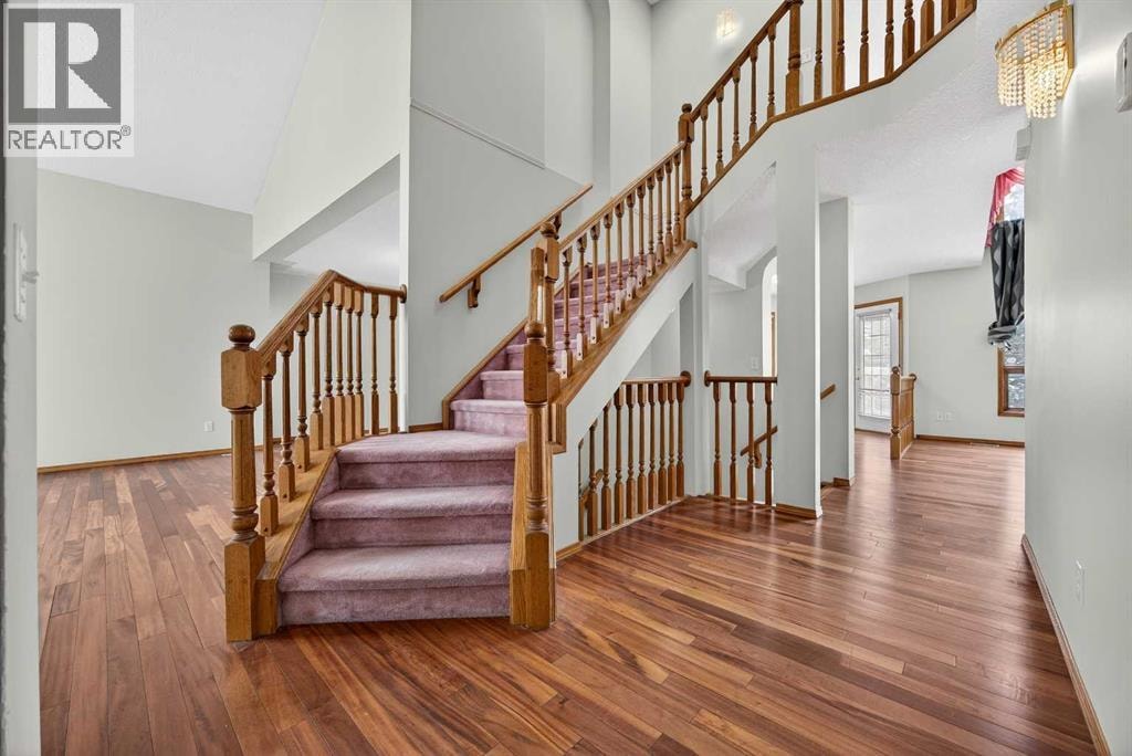 90 Hawkmount Green NW — photo 20