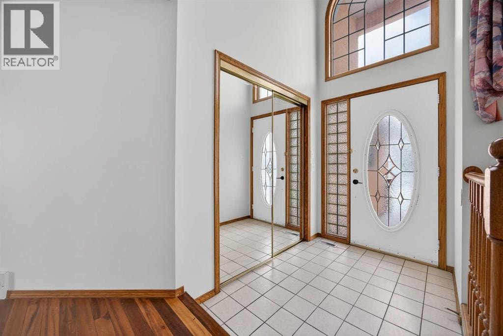 90 Hawkmount Green NW — photo 3
