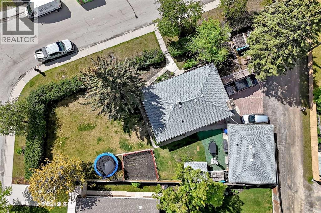 4803 Montana Crescent NW — photo 2