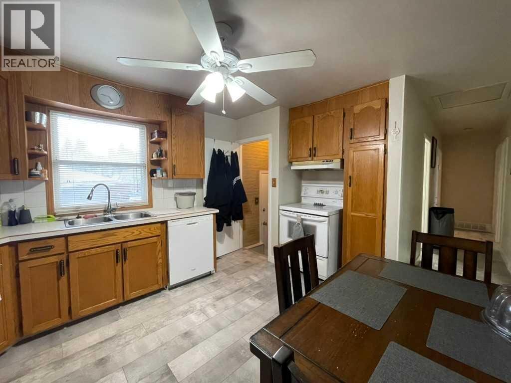 4803 Montana Crescent NW — photo 14