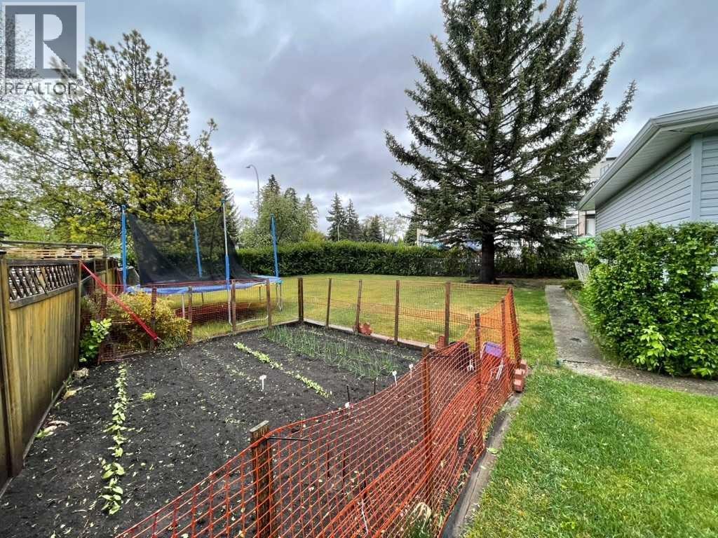4803 Montana Crescent NW — photo 32