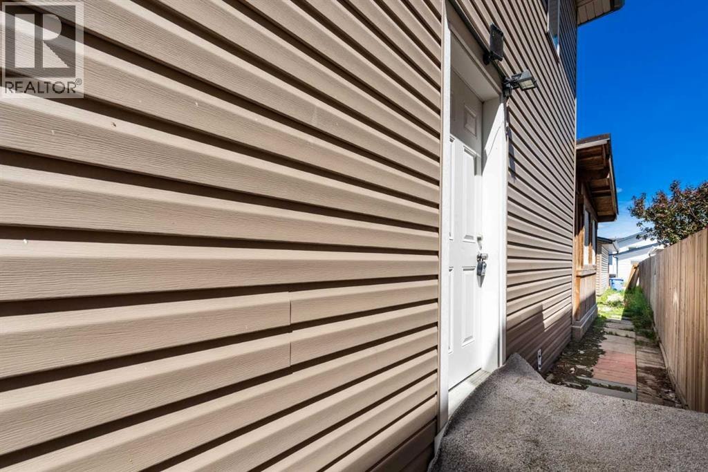 177 Taralea Green NE — photo 3