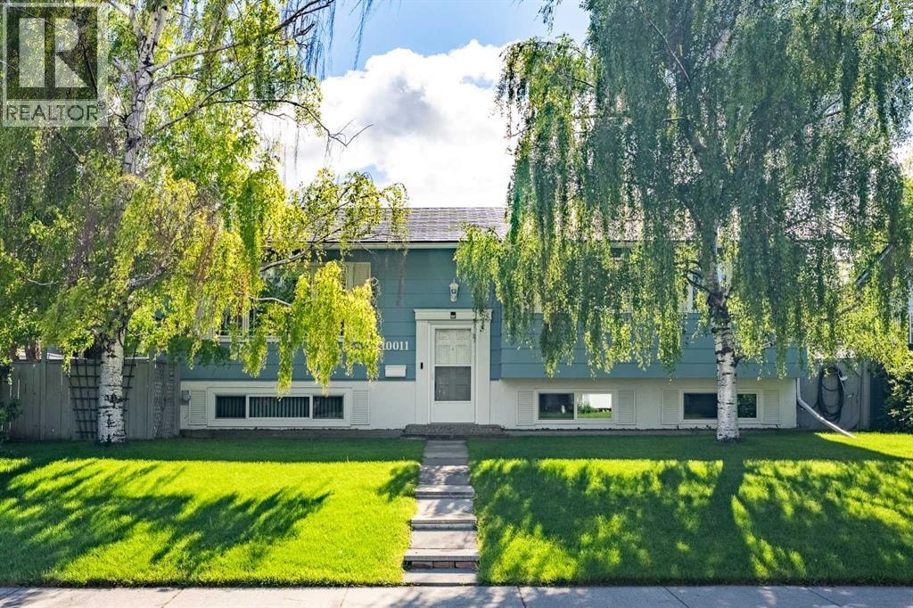 10011 Maplecreek Drive SE — photo 1