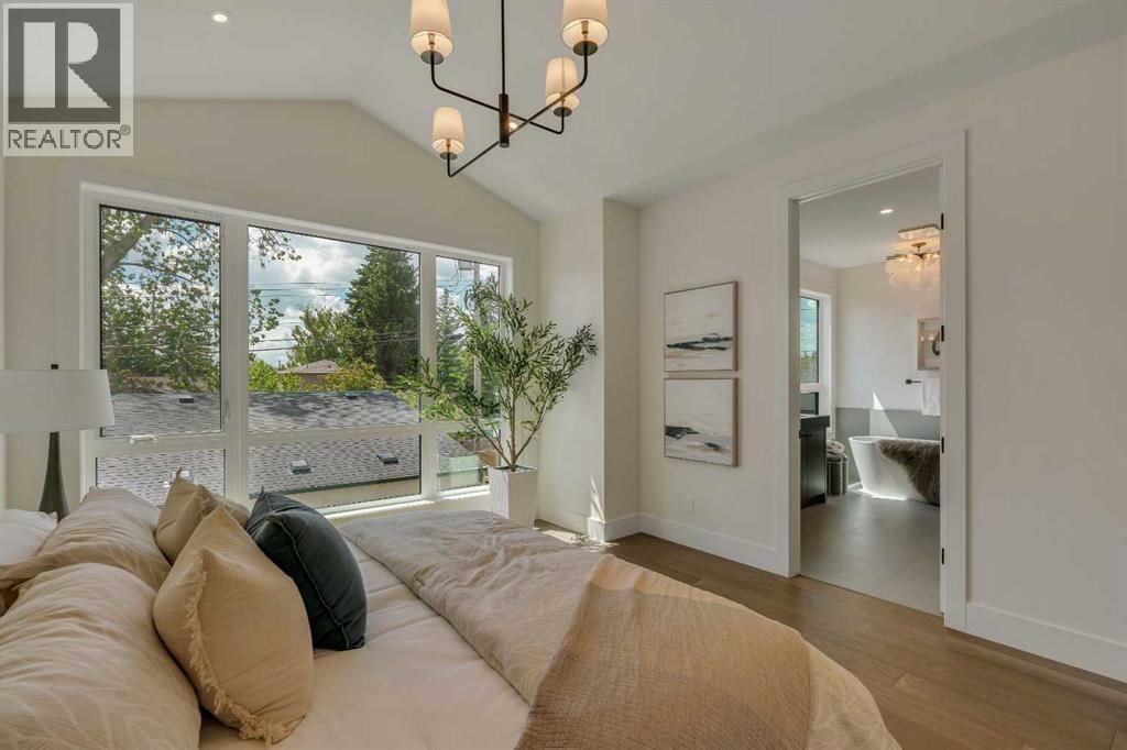 3919 23 Avenue SW — photo 22
