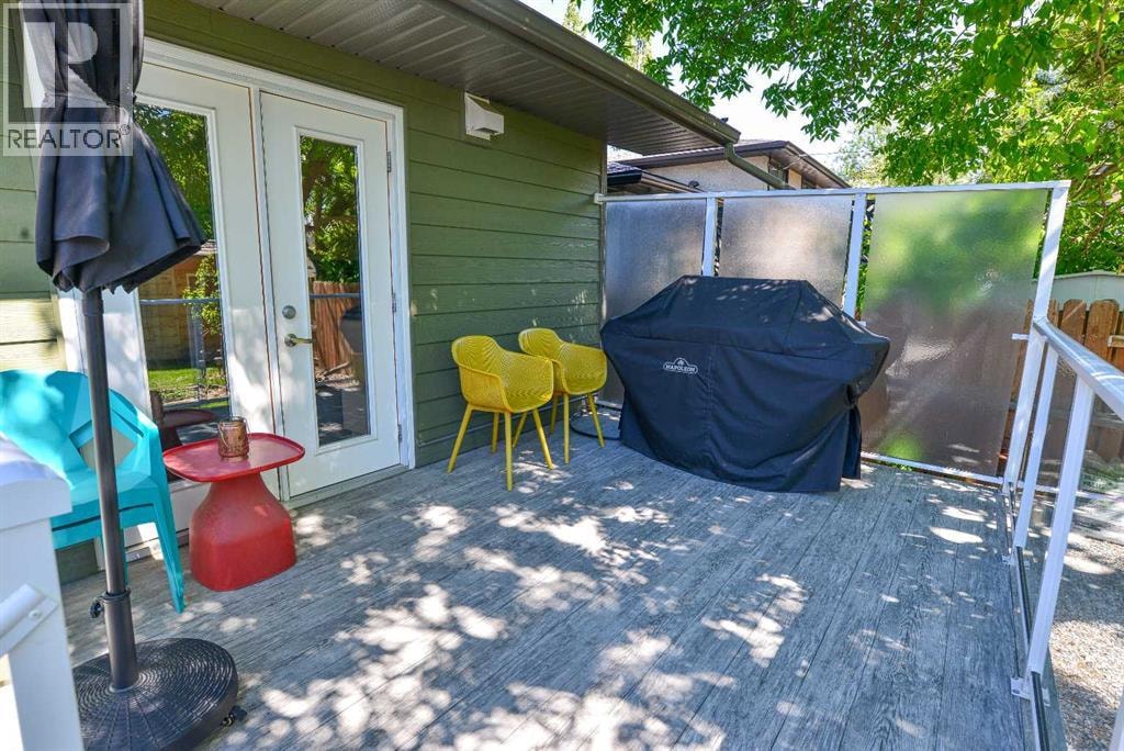 361 Capri Avenue NW — photo 16